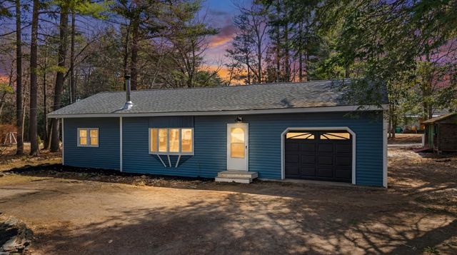 74 Riverside Drive, Fremont, NH 03044