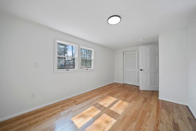 74 Riverside Drive, Fremont, NH 03044