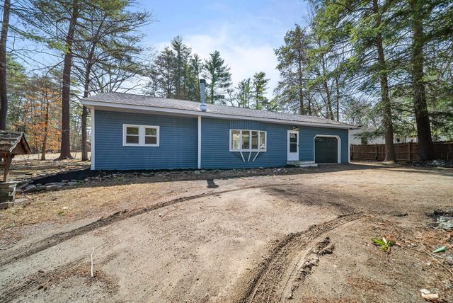 74 Riverside Drive, Fremont, NH 03044