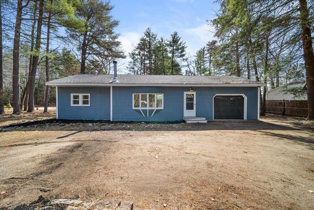 74 Riverside Drive, Fremont, NH 03044