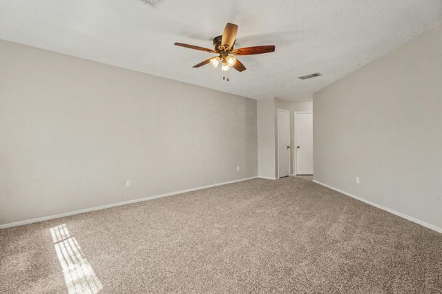 1826 Pilgrims Point Drive, Friendswood, TX 77546