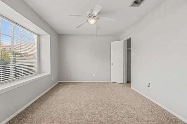 1826 Pilgrims Point Drive, Friendswood, TX 77546