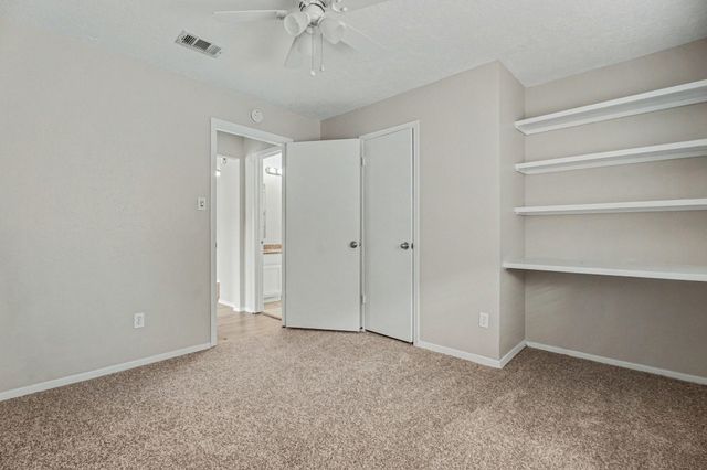 1826 Pilgrims Point Drive, Friendswood, TX 77546