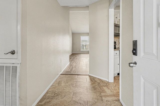 1826 Pilgrims Point Drive, Friendswood, TX 77546