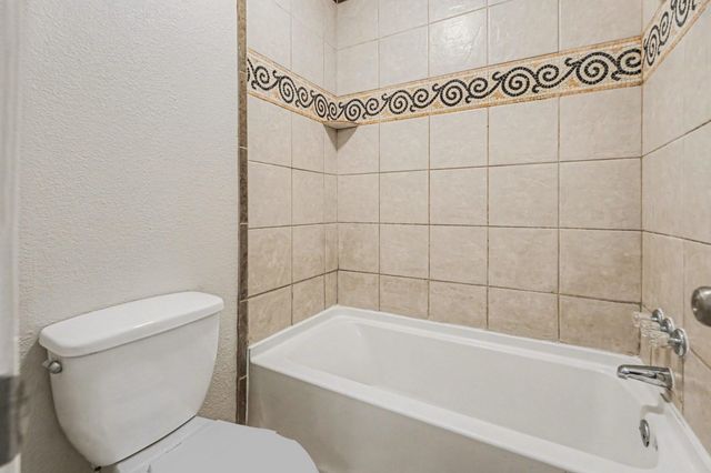 1826 Pilgrims Point Drive, Friendswood, TX 77546