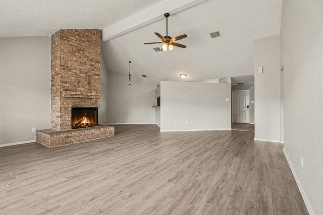 1826 Pilgrims Point Drive, Friendswood, TX 77546