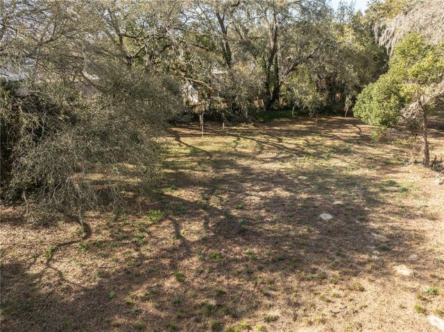 100 S OLD WIRE ROAD, Wildwood, FL 34785