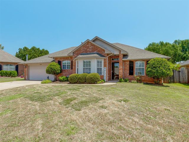 700 Taber Lane, Edmond, OK 73003