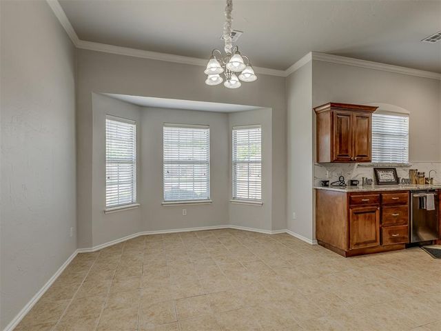 700 Taber Lane, Edmond, OK 73003