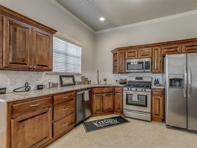 700 Taber Lane, Edmond, OK 73003