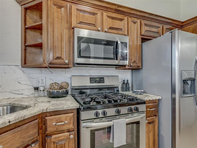 700 Taber Lane, Edmond, OK 73003