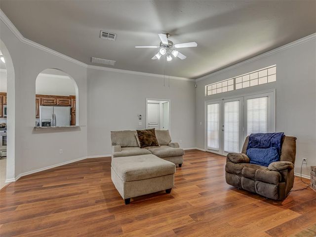 700 Taber Lane, Edmond, OK 73003