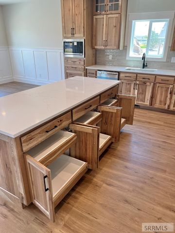 6203 Maggie Drive, Idaho Falls, ID 83402