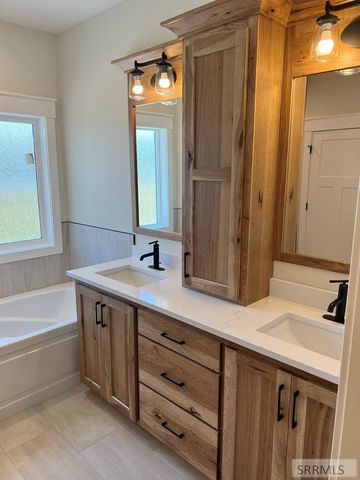 6203 Maggie Drive, Idaho Falls, ID 83402