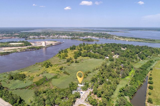 610 Bayview Dr., Georgetown, SC 29440