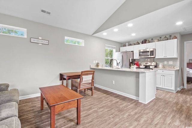 610 Bayview Dr., Georgetown, SC 29440