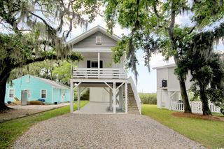 610 Bayview Dr., Georgetown, SC 29440