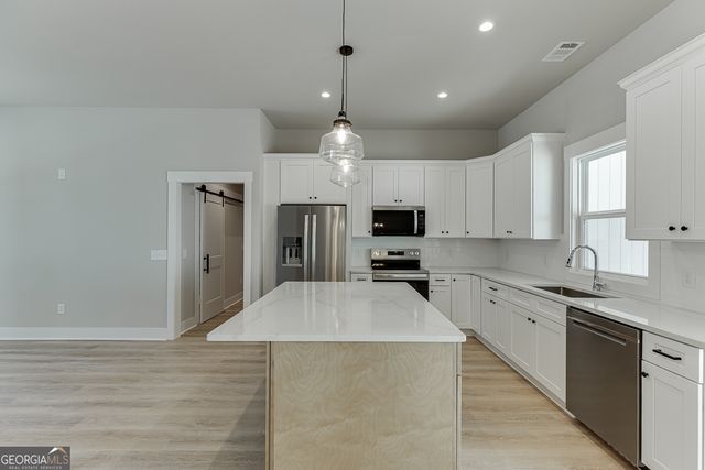 125 Rains Road, Jefferson, GA 30549