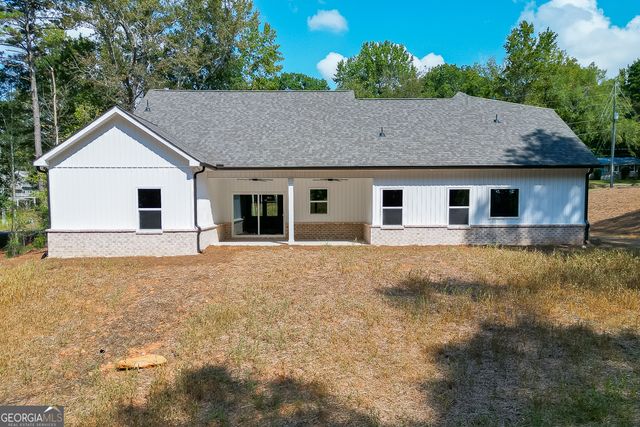 125 Rains Road, Jefferson, GA 30549