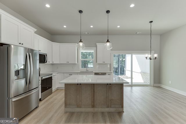 125 Rains Road, Jefferson, GA 30549