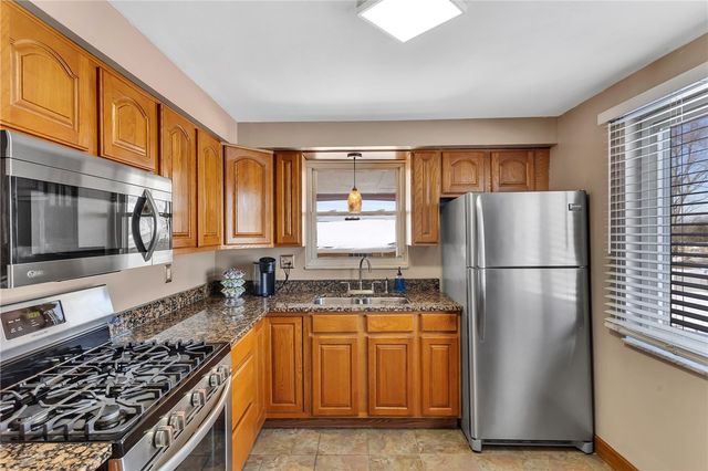 440 Brunner Dr, Monroeville, PA 15146