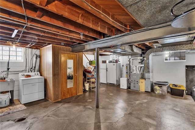 440 Brunner Dr, Monroeville, PA 15146