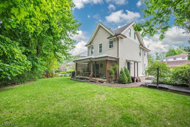 51 Main St, Franklin Boro, NJ 07416