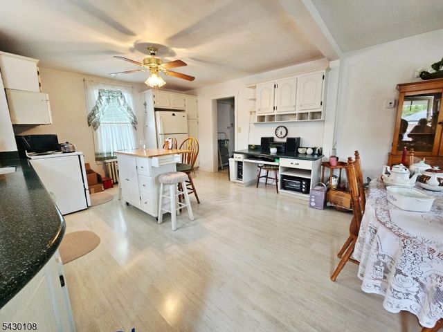 51 Main St, Franklin Boro, NJ 07416
