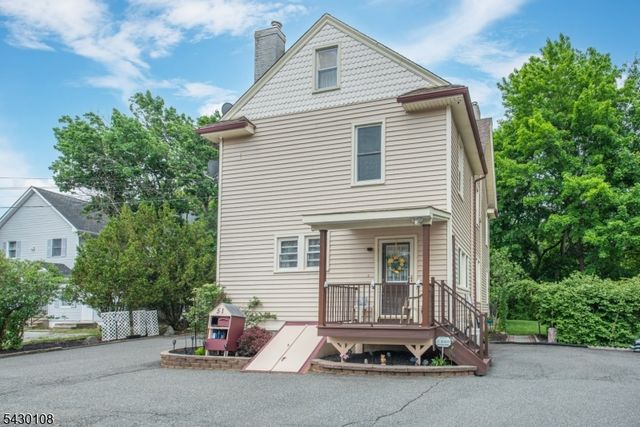 51 Main St, Franklin Boro, NJ 07416