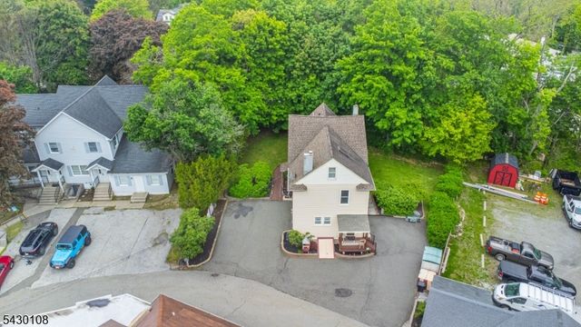 51 Main St, Franklin Boro, NJ 07416