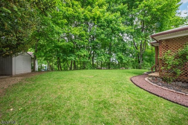 51 Main St, Franklin Boro, NJ 07416