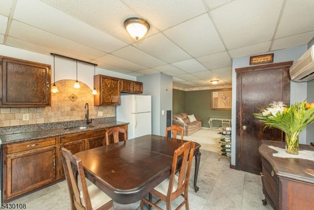 51 Main St, Franklin Boro, NJ 07416