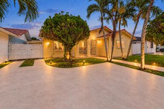 13761 SW 21st Terrace, Miami, FL 33175