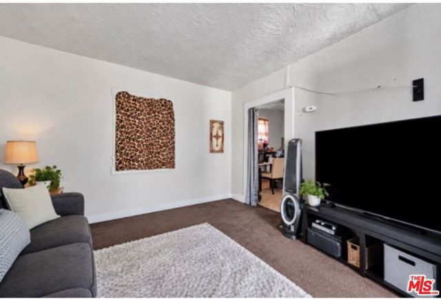 224 W 84th Street, Los Angeles, CA 90003