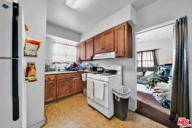 224 W 84th Street, Los Angeles, CA 90003
