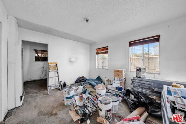 224 W 84th Street, Los Angeles, CA 90003