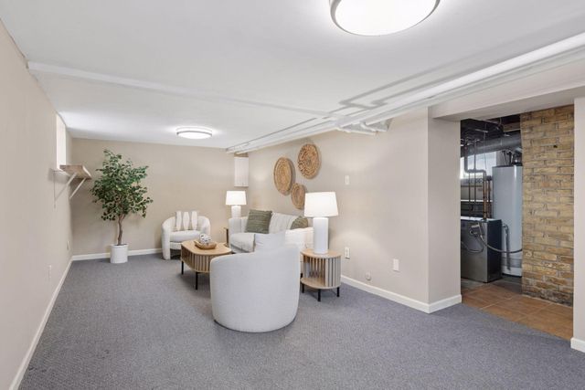 1906 Lincoln Avenue, Saint Paul, MN 55105