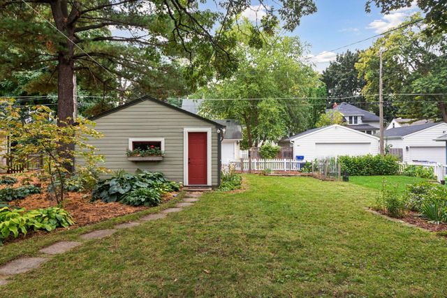 1906 Lincoln Avenue, Saint Paul, MN 55105