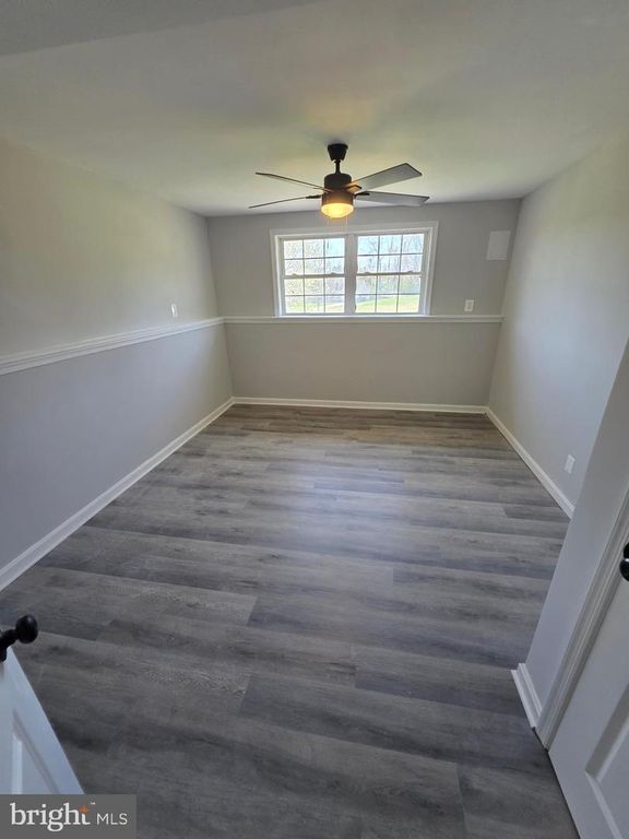 Image 34 of property listing at 4720 TRAIL CT, Westminster, MD 21158