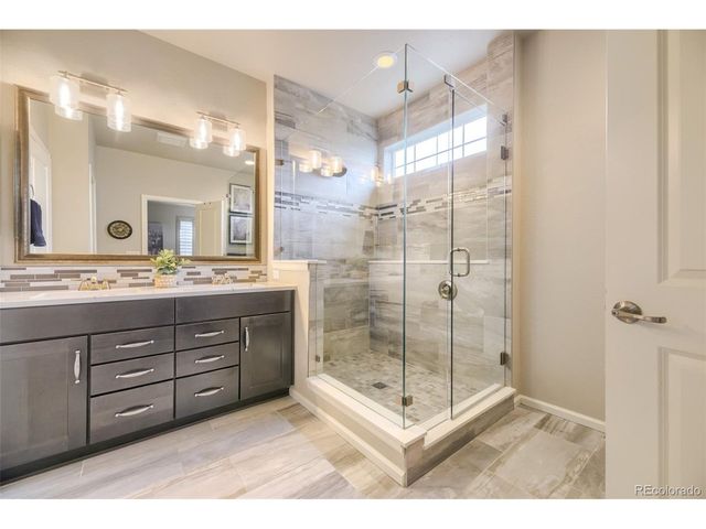 6678 W Jewell Pl, Lakewood, CO 80227
