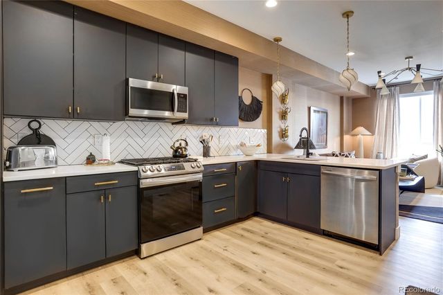 4925 W 10th Avenue 103, Denver, CO 80204