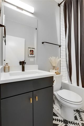 4925 W 10th Avenue 103, Denver, CO 80204