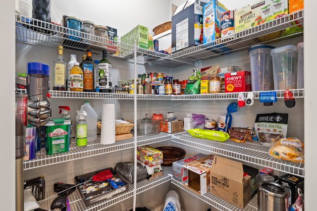14323 Sheridan Avenue, Urbandale, IA 50323