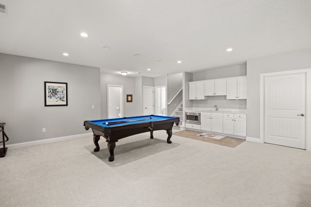 14323 Sheridan Avenue, Urbandale, IA 50323