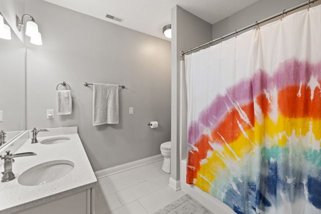 14323 Sheridan Avenue, Urbandale, IA 50323