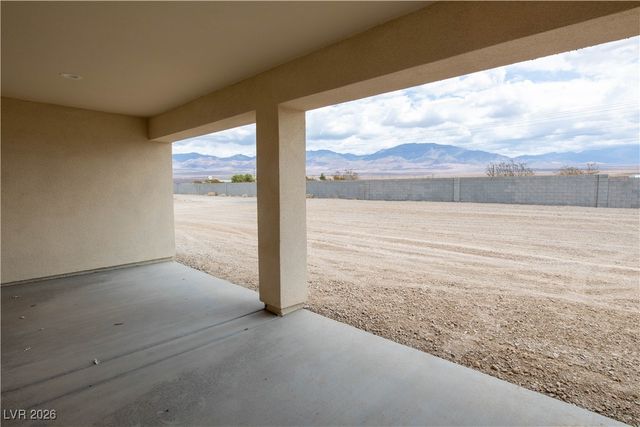 3897 North Mayfield Ranch Road, Pahrump, NV 89060