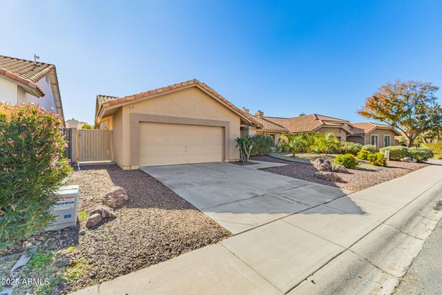 1147 W NEWPORT BEACH Drive, Gilbert, AZ 85233