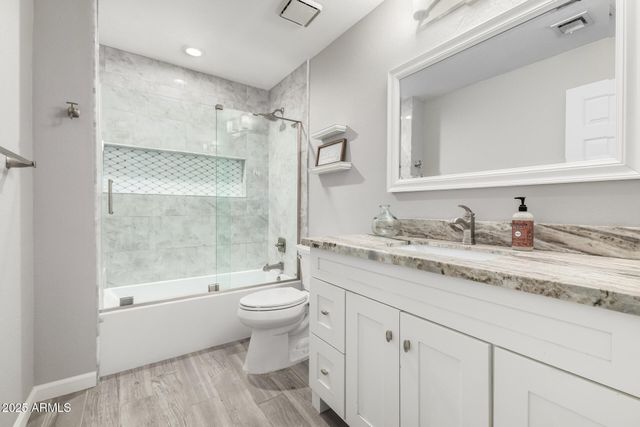 1147 W NEWPORT BEACH Drive, Gilbert, AZ 85233