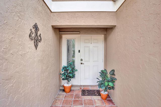 4941 Riverside Drive, Coral Springs, FL 33067