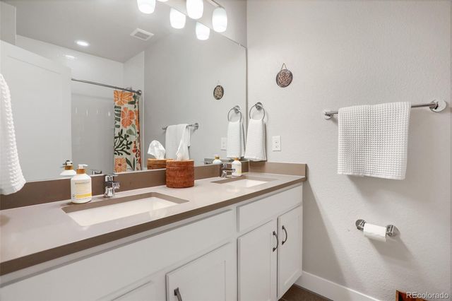 6003 Geneva Street, Denver, CO 80238